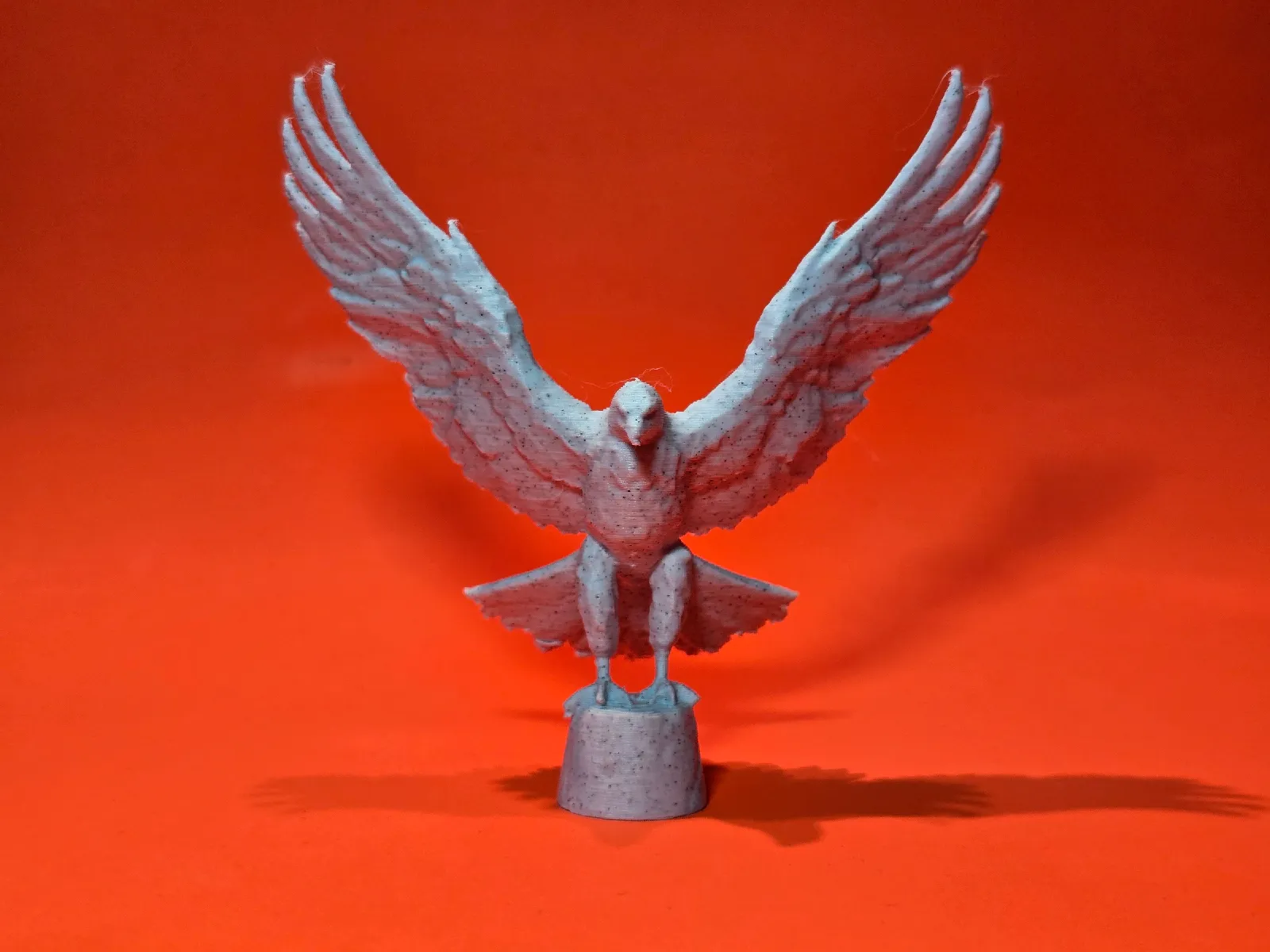 Majestic Eagle Stand